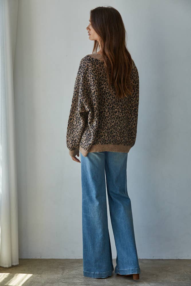 V-Neck Leopard Print Cardigan